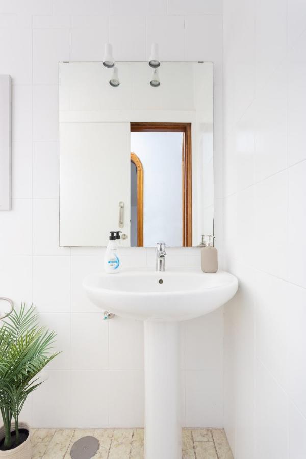 Eden Rentals 105 Surfy Stylish Bed&Coffee Room Granadilla De Abona Exterior photo